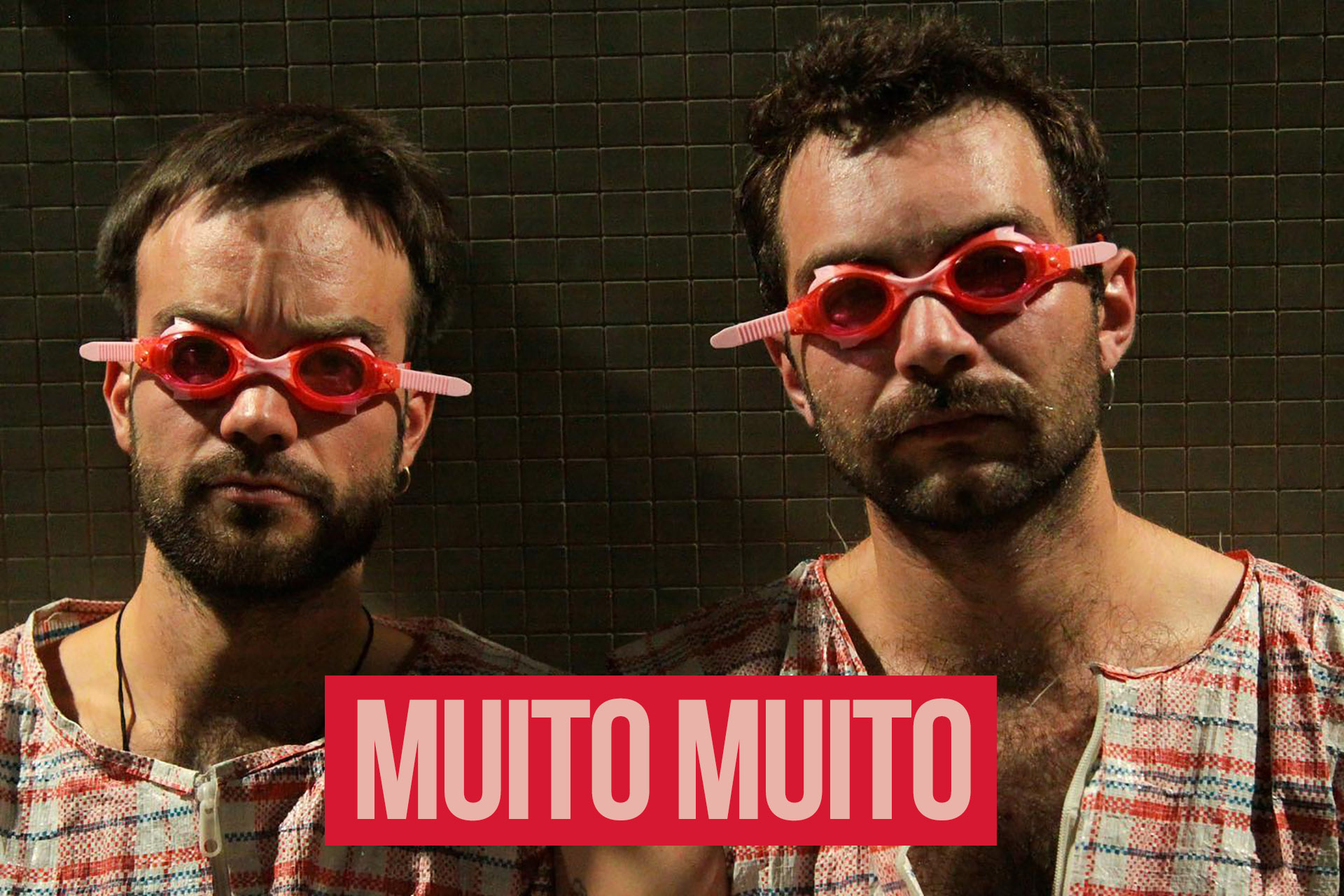 MUITO MUITO